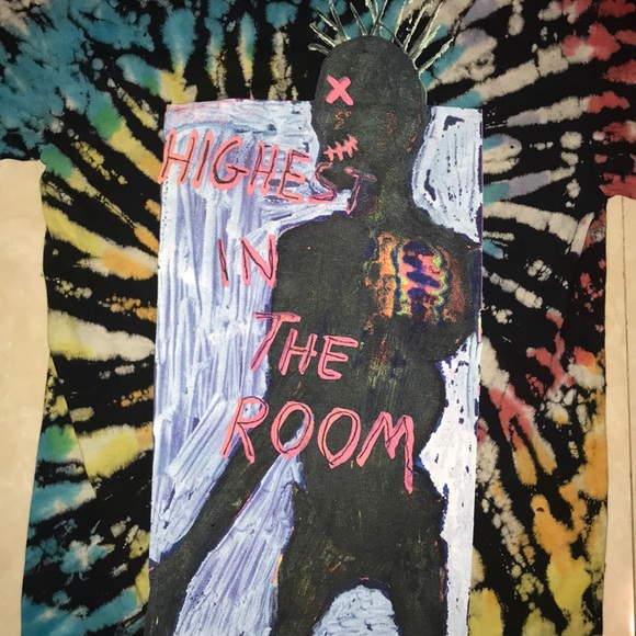 Travis Scott Merchandise - Picture 4 of 5